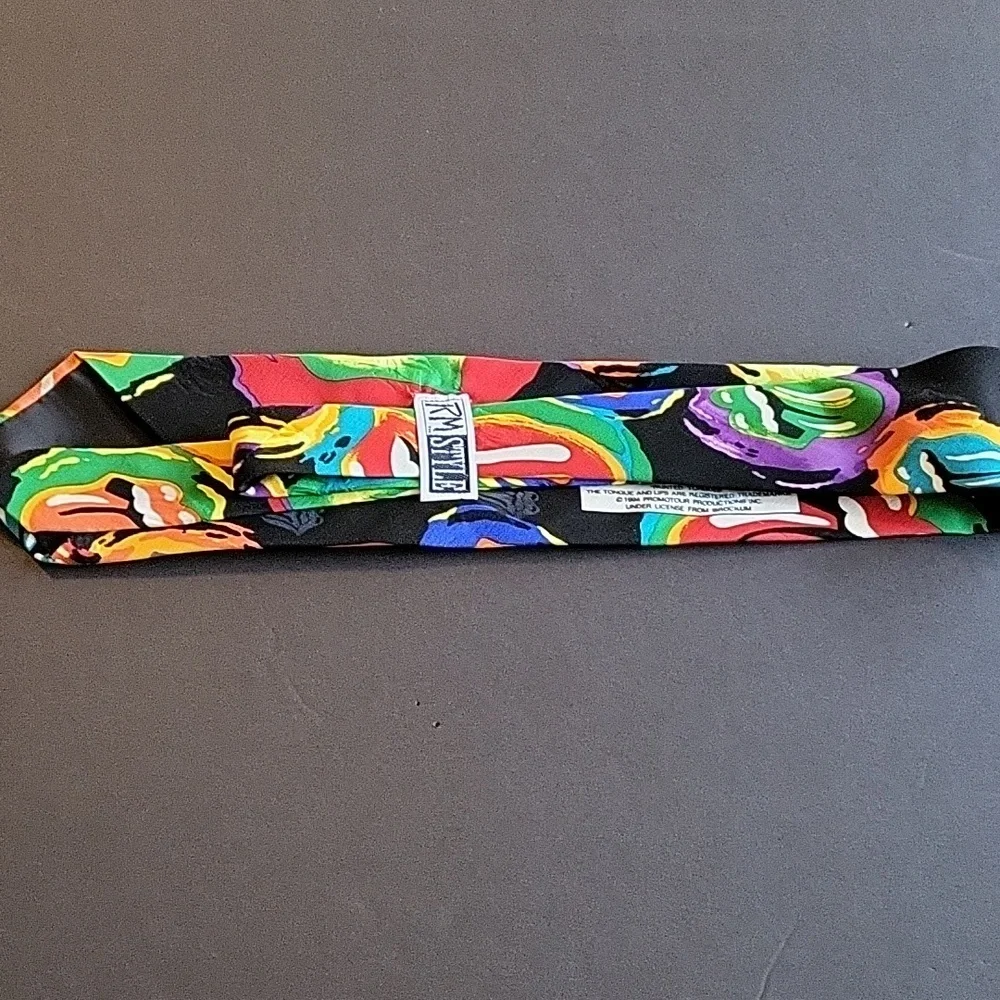 Rolling Stones 1994 "Painted Tongues" Tie 👔 - Picture 8 of 8